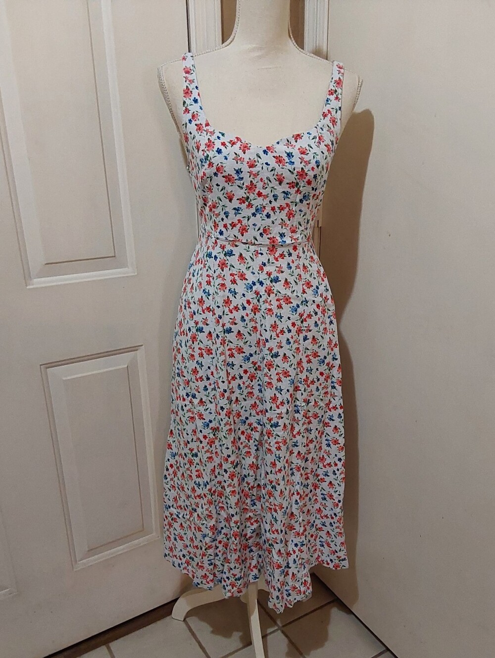 🌺 Like New Old Navy Linen/Rayon Summer/Sun Dress